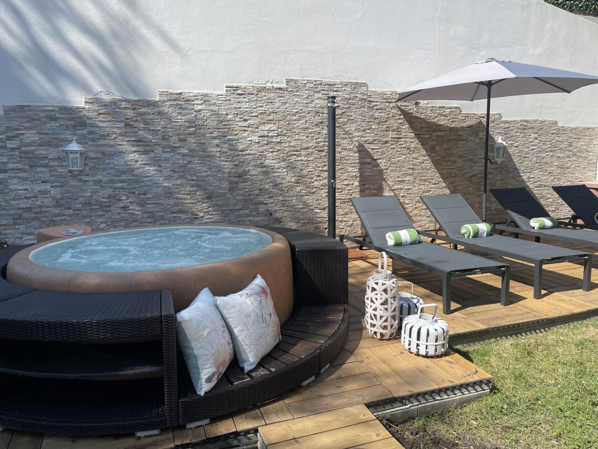 Villa Bianca A Few Steps By The Sea With Exclusive Garden & Jacuzzi Λιβόρνο Εξωτερικό φωτογραφία